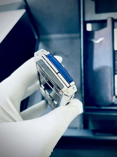 Vertu Signature S Steel Blue Aligator